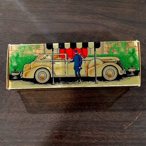 Avon Aftershave 6 FL. OZ. - Picture 1 of 5